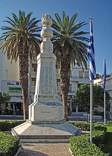 Kriegerdenkmal in Agios Nikolaos Kopie