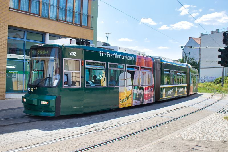 Tram 302 in Frankfurt