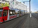 Tram-in-Nuremberg-approachi