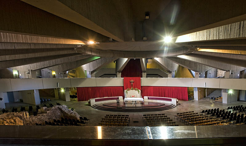 In der Wallfahrskirche zur weinenden madonna Kopie