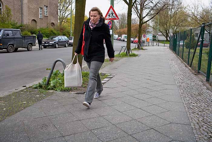 Passantin, Berlin Weissensee Kopie