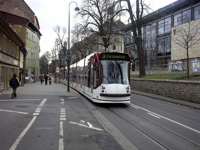 Linie 3 in der Andreasstrasse 21.12 Kopie