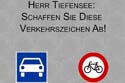 Herr Tiefensee schaffen Sie diese Verkehrszeichen ab Kopie