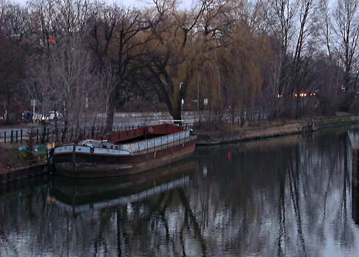 Die Spree beim Mendelssohn-Bartholdy-Park, Februar 2009 Kopie