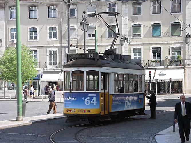 Tram 545 in Lissabon Kopie