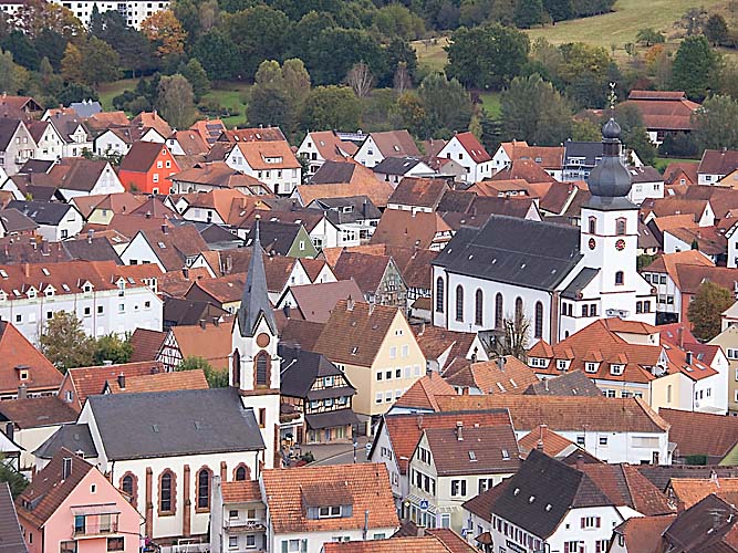 Zwei Kirchen in Dahn Kopie