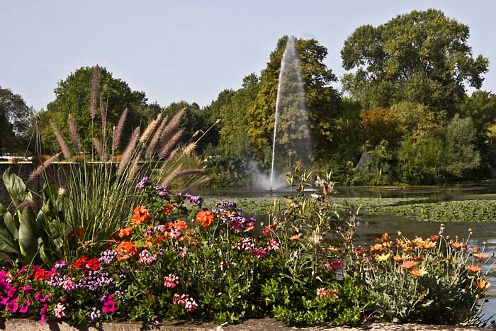 Fontaine in La Fleche Kopie