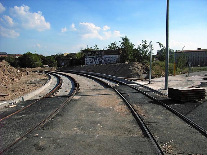 nordNeue-Straßenbahnschiene