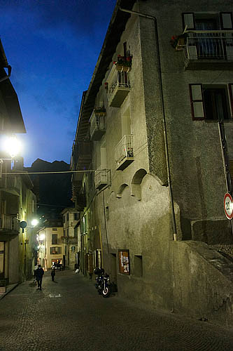 Naechtliche Szene in Bormio Kopie