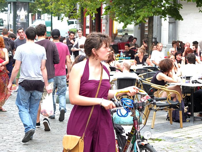 Idyllische Sommerszene in Bruessel