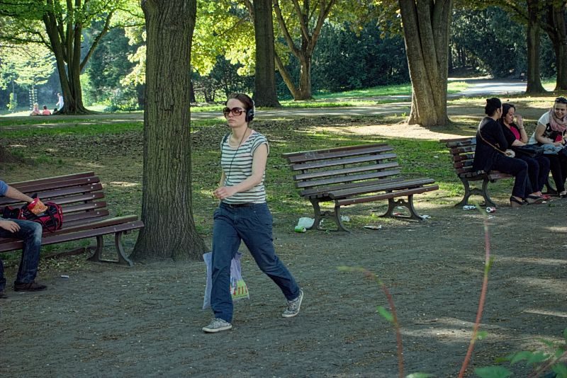 Bezauberndes Girl im Humboldthain