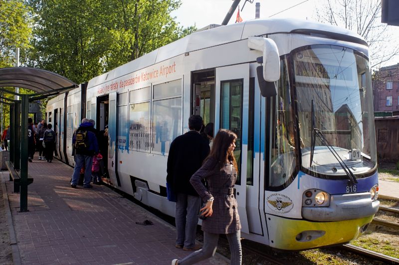 Tram 816 in Bytom_DSC7703_DxO(0001)