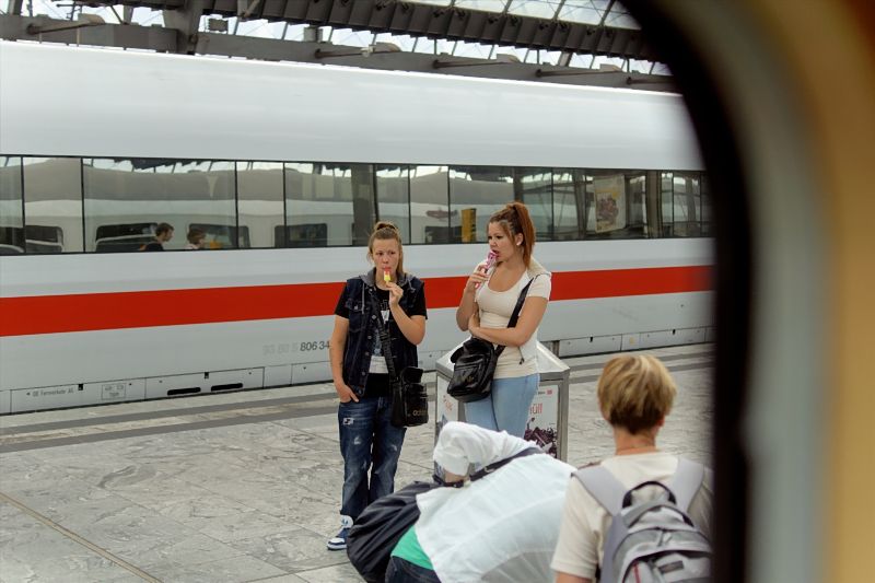 Leckt das Eis Bahnhof Spandau_DSC2278_DxO