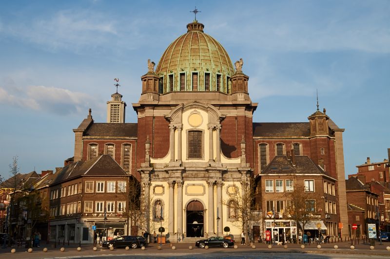 Saint Christophe an der Place Charles_DSC7990