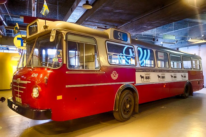 bus4249_DSC0974_HDR
