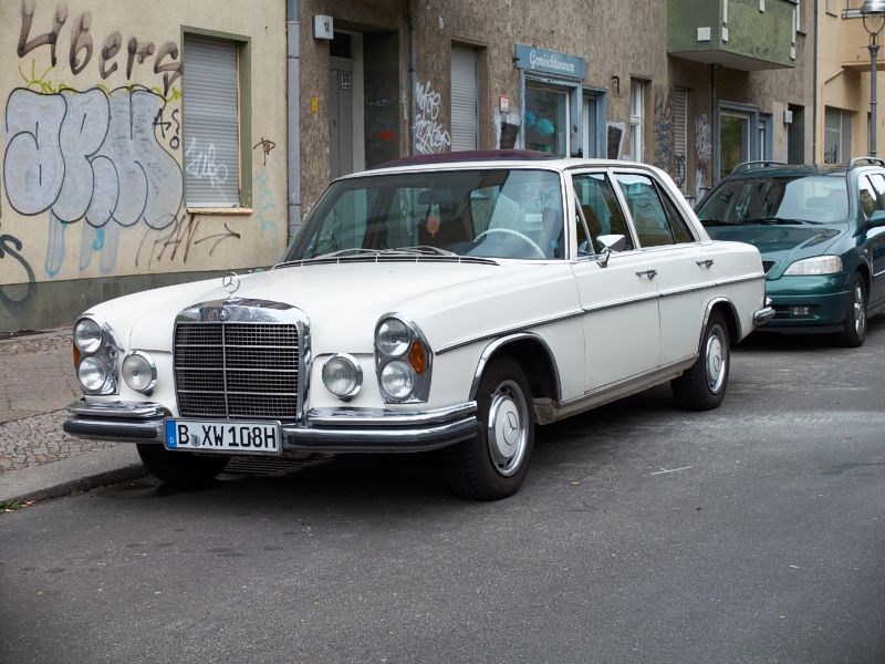 Mercedes