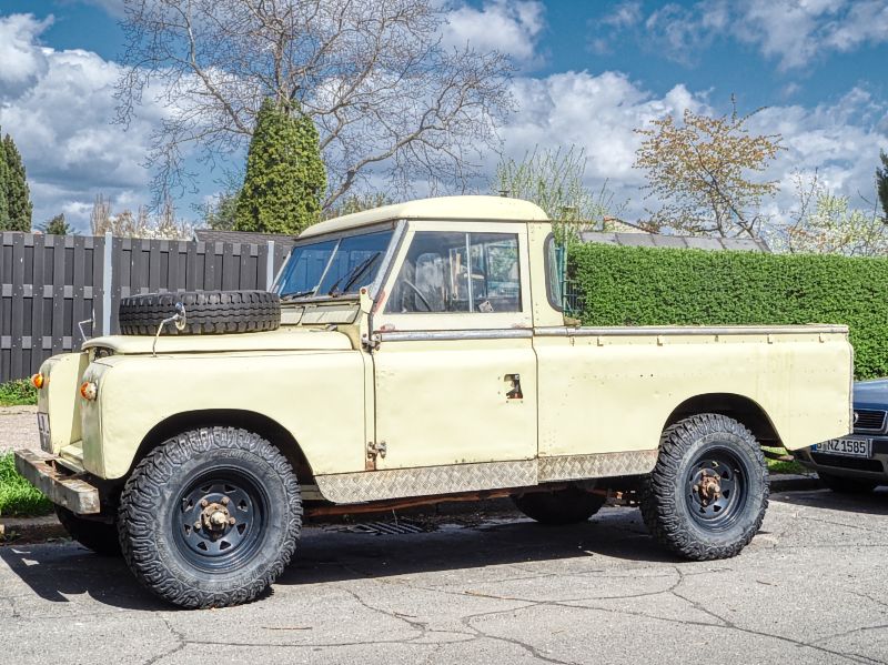 Land Rover