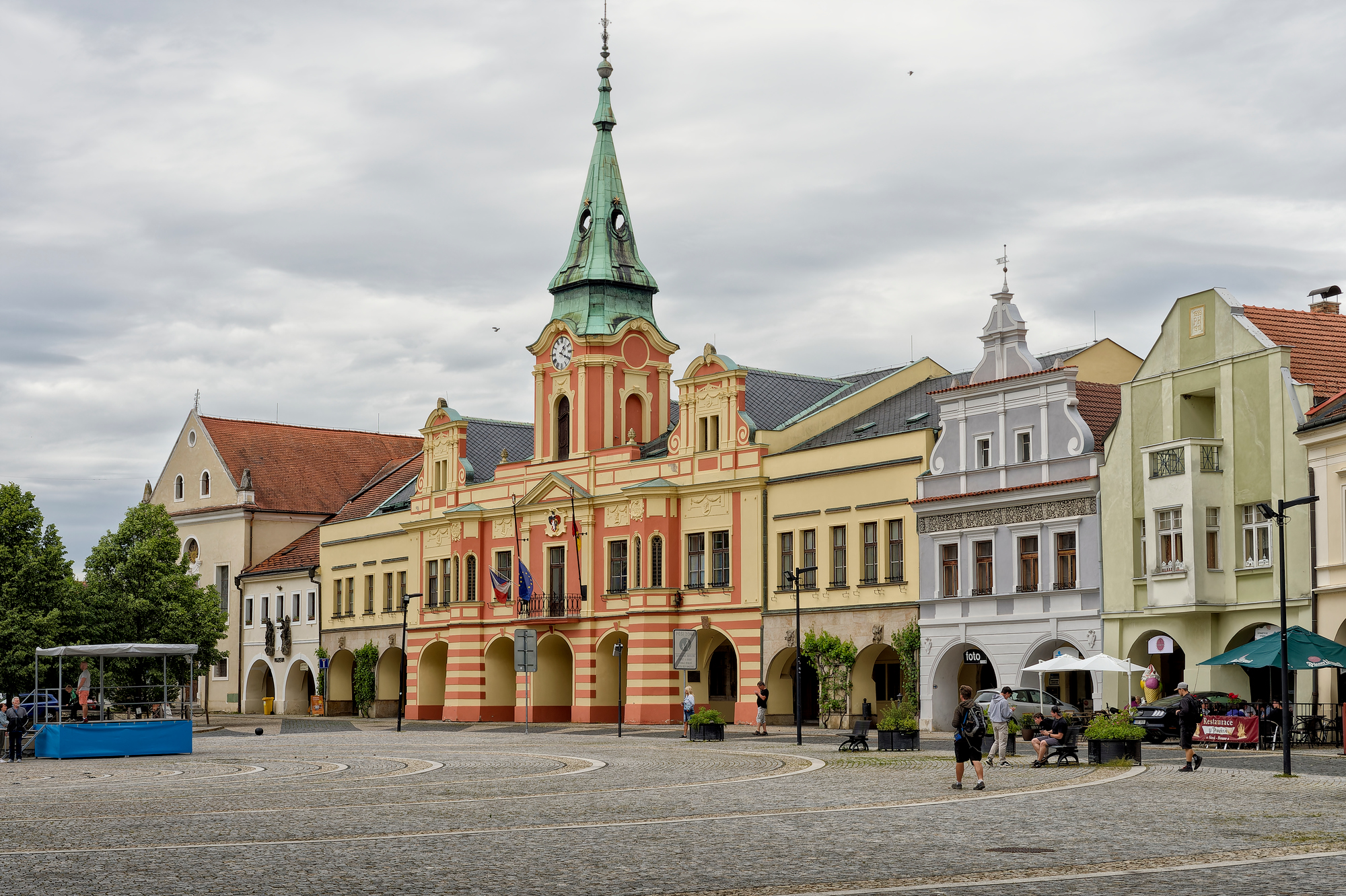 _5160839_Nik