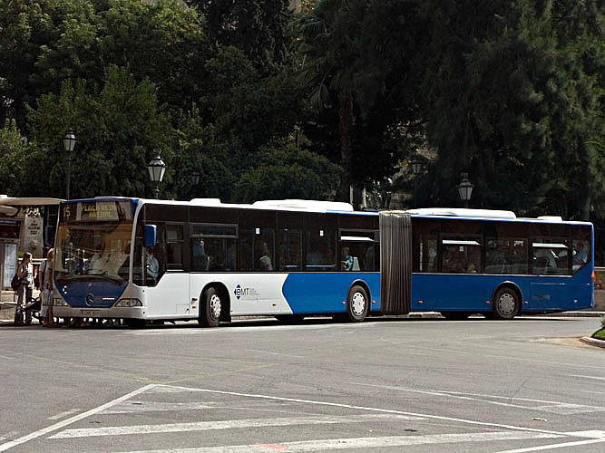 Gelenkbus-in-Palma