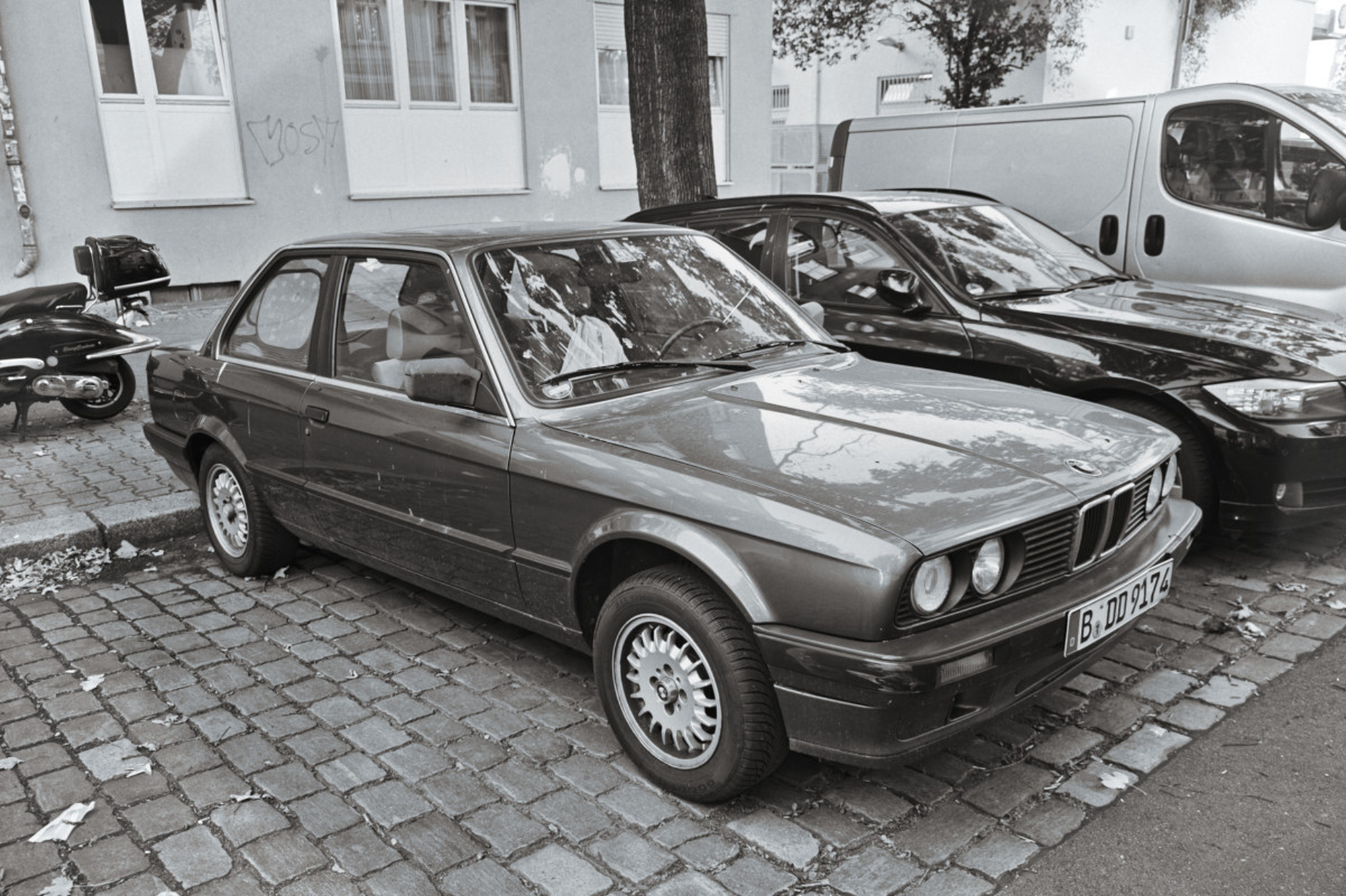 1758449033042_DxO