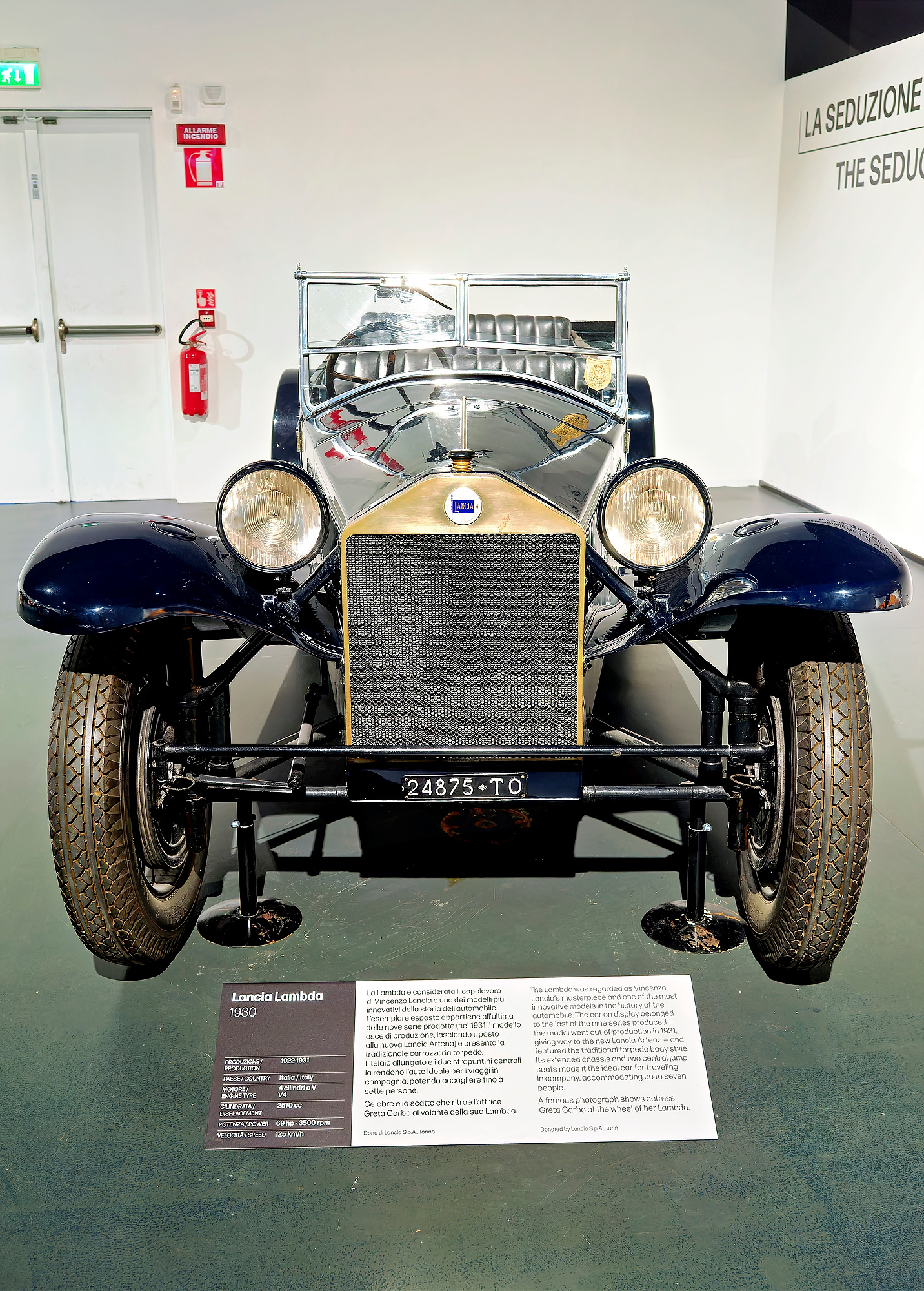 _3100186_DxOfuego rojo