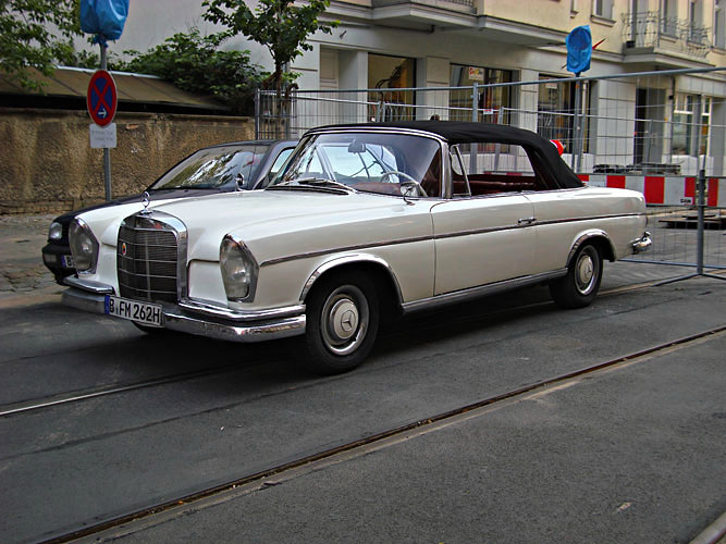 mercedes52