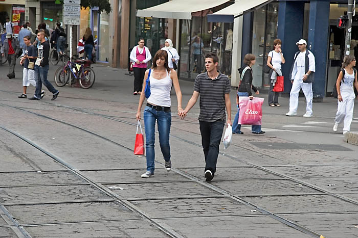 Passanten in Strasburg Kopie